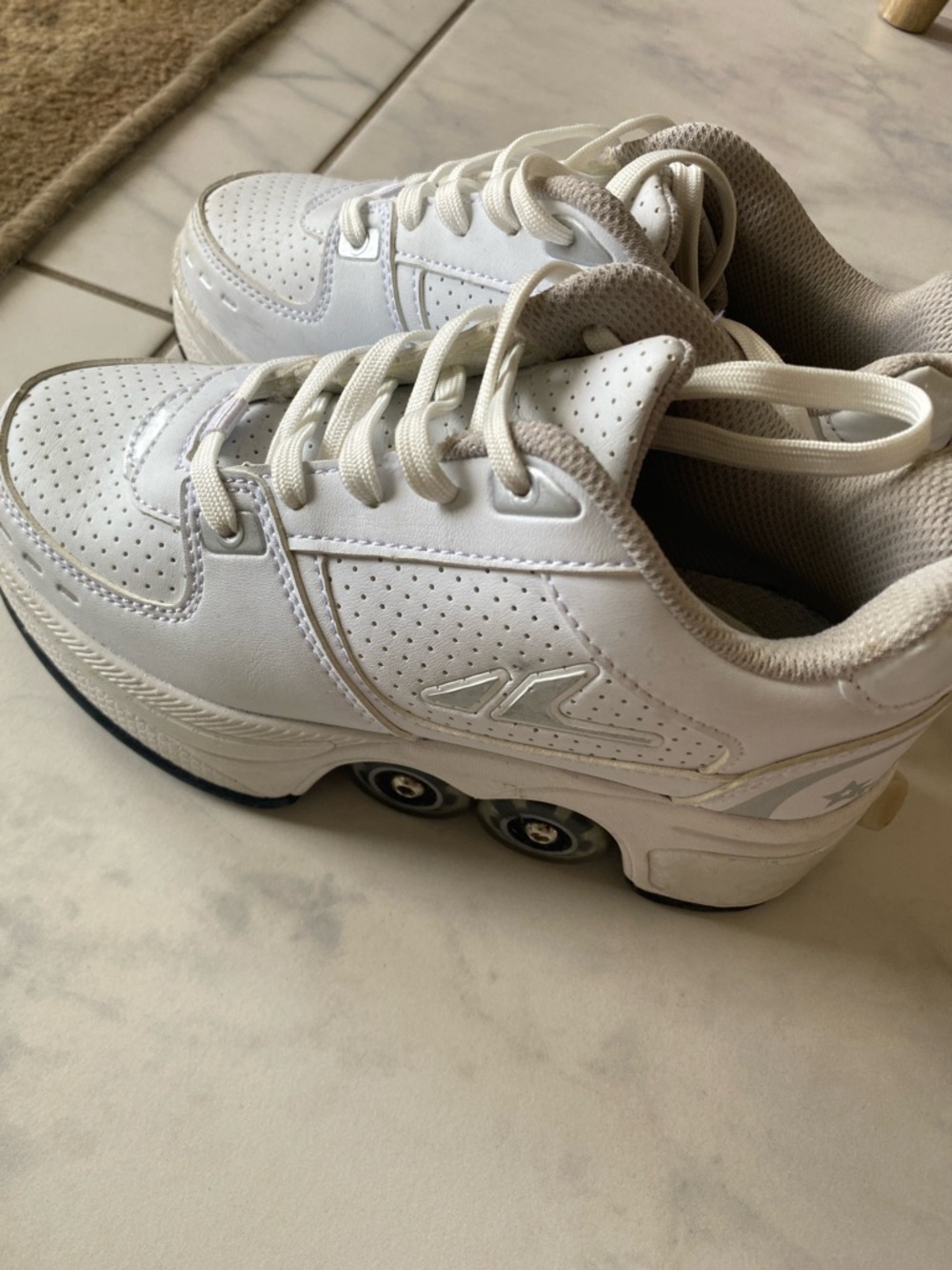 Kids White Roller Lace-Up Sneakers with Removable Wheels